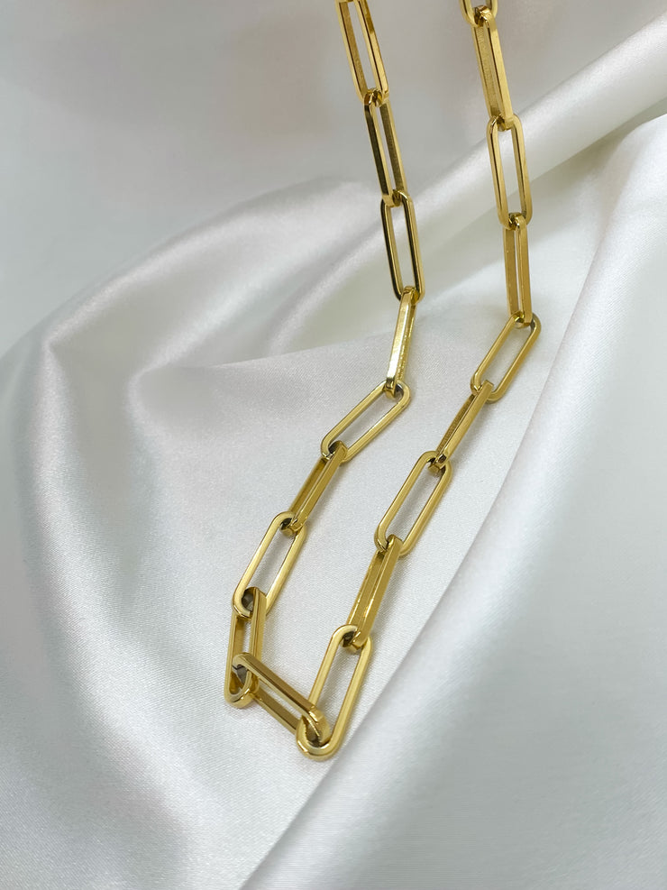 Paper Pin Link Necklace
