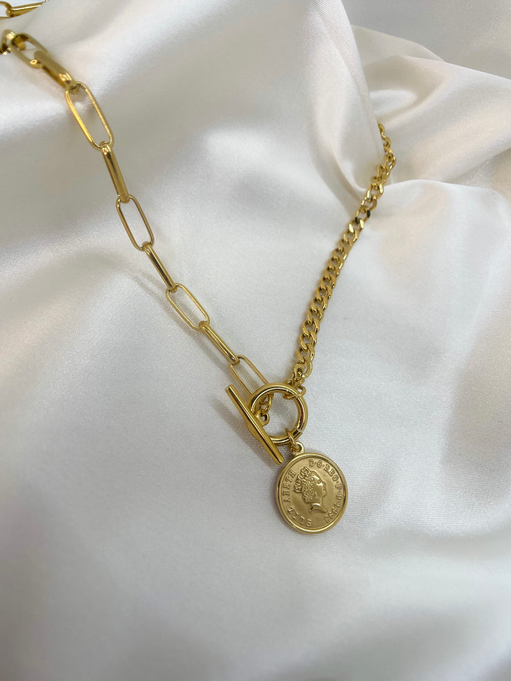 Her Majesty Charm Necklace